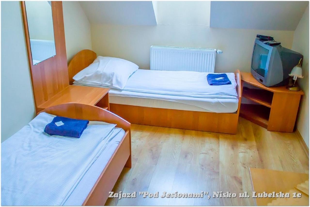 Zajazd Pod Jesionami Nisko Kültér fotó